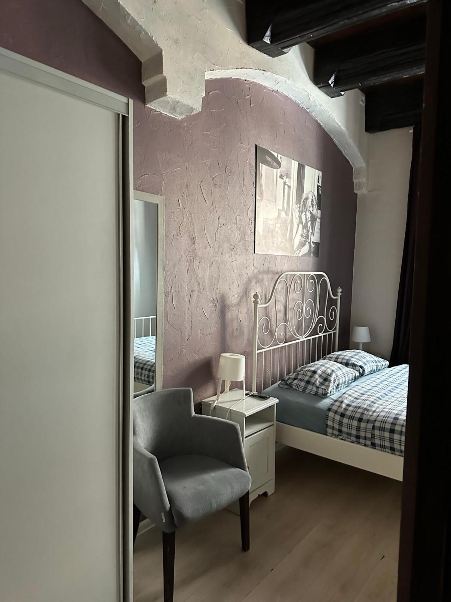 Kolysanka Private Rooms In Old Town Poznan Bagian luar foto