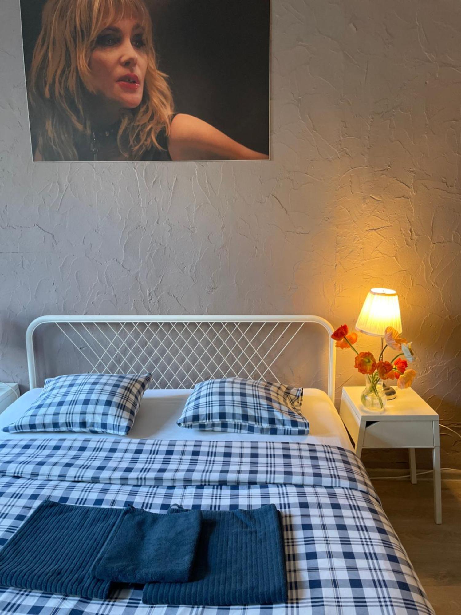 Kolysanka Private Rooms In Old Town Poznan Bagian luar foto