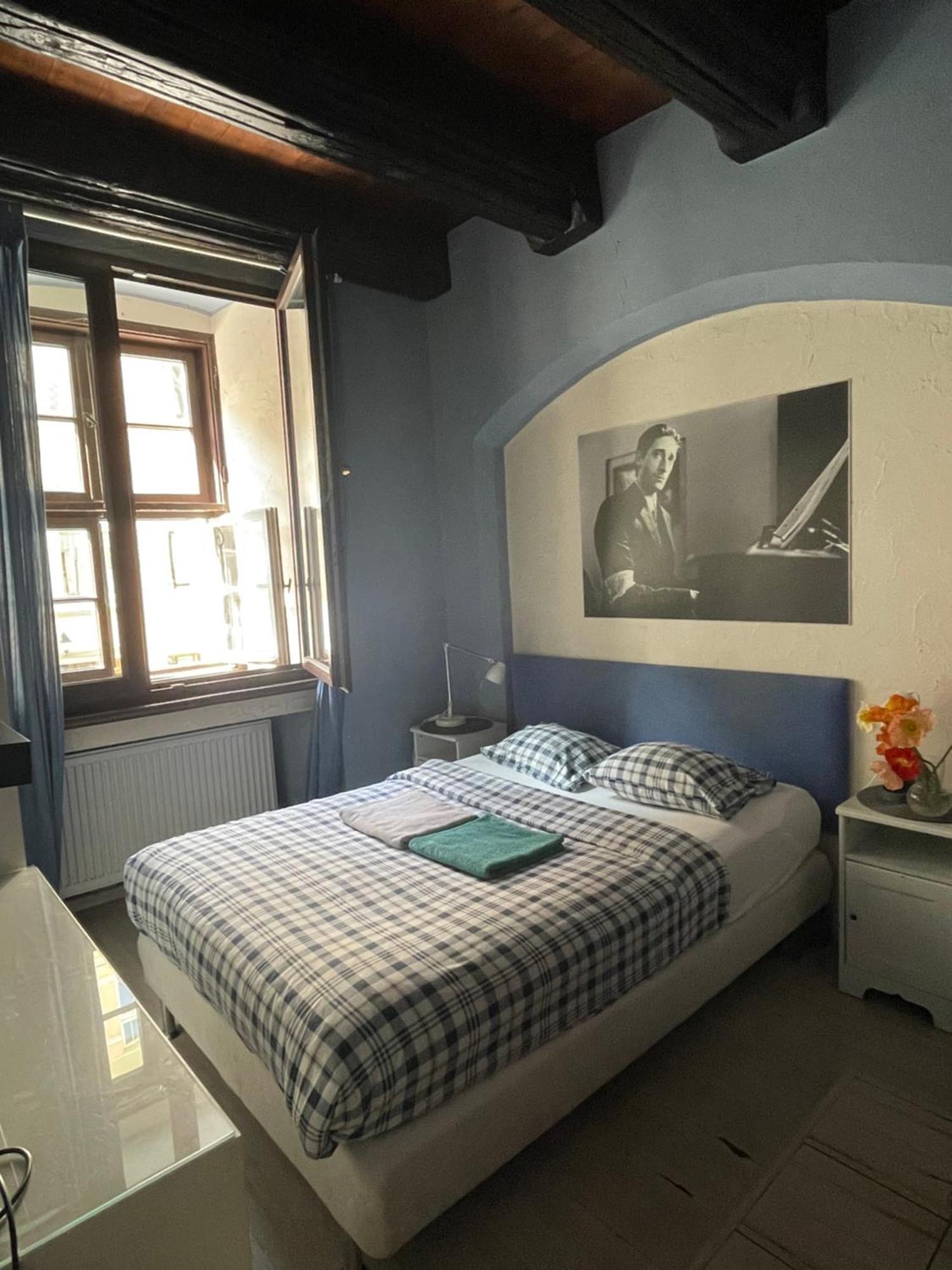 Kolysanka Private Rooms In Old Town Poznan Bagian luar foto